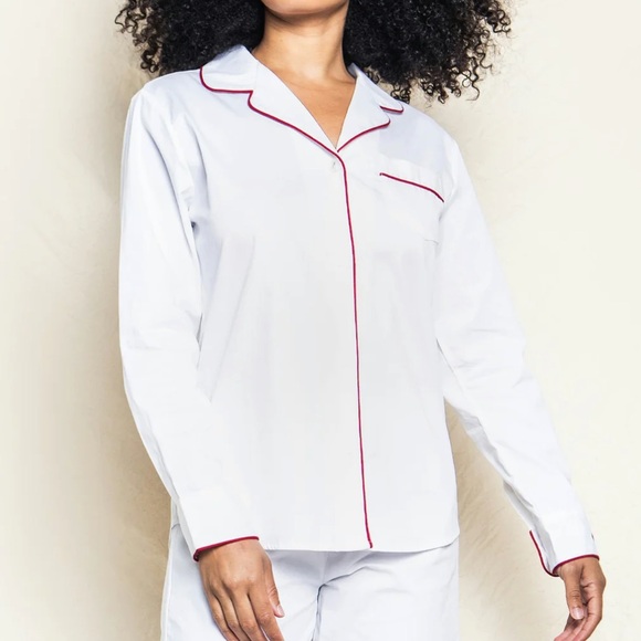 Petite Plume Twill Pajama Top Size Medium White Red Piping - Picture 2 of 8